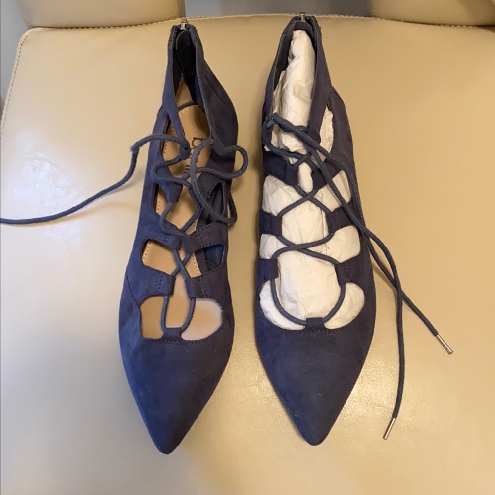 Bar III flats with laces